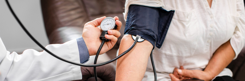 Почему по утрам поднимается давление